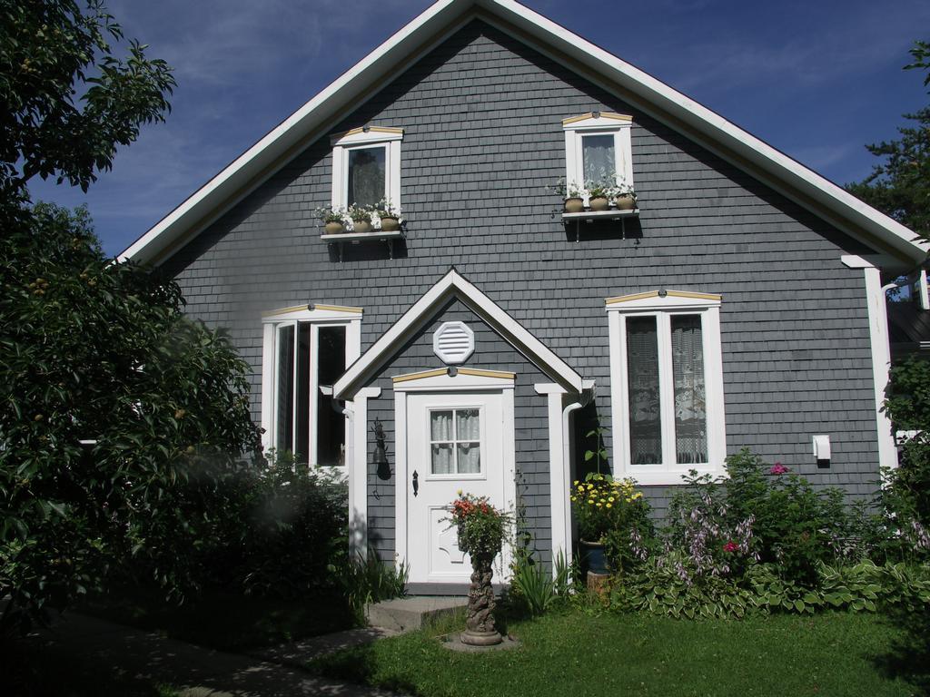 Vieille Ecole Du Rang 3 Saint-Henri-de-Taillon